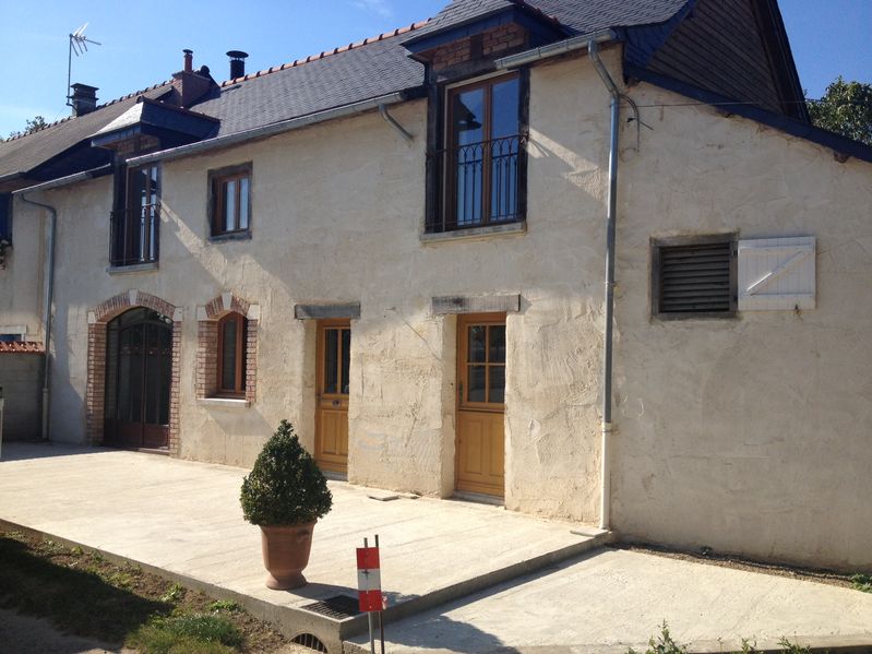 Enduit à la chaux taloché à Cour-sur-Loire